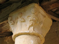 capitel columna